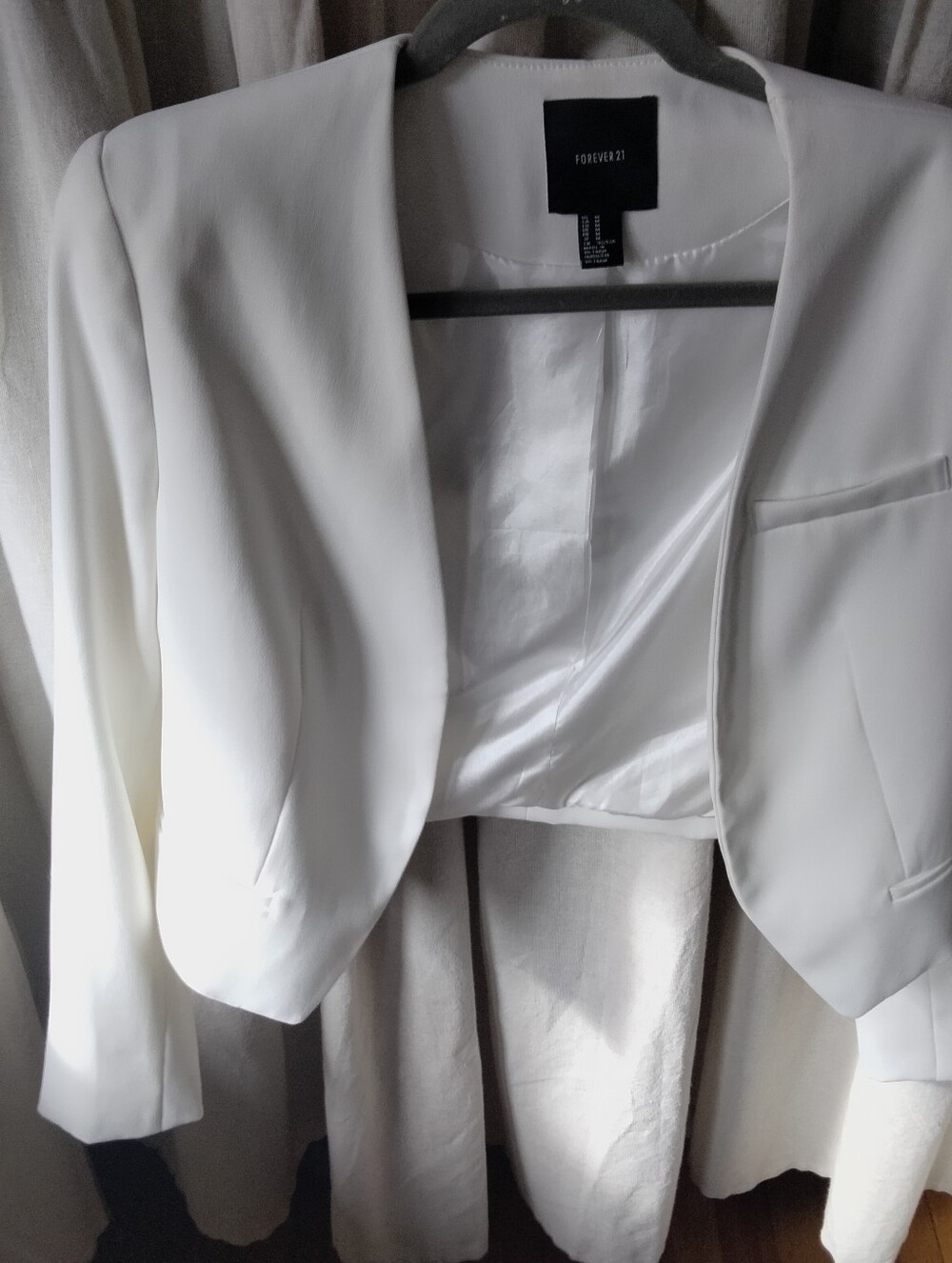 Forever 21 White Cropped Open-Front Blazer